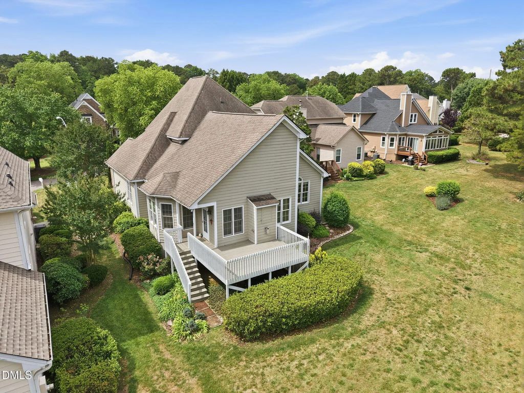 2912 Hawtree Drive, Raleigh