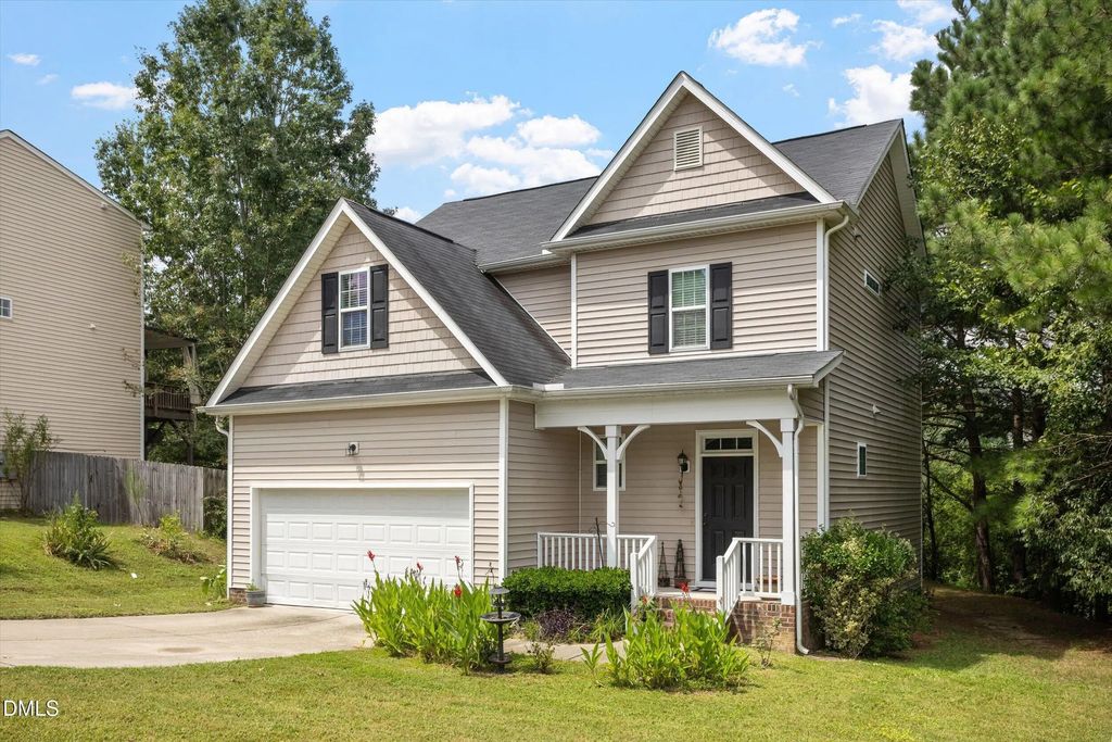 1005 Millpond  Lane, Knightdale