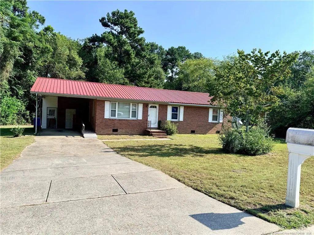 3266 Sandhill Drive, Fayetteville