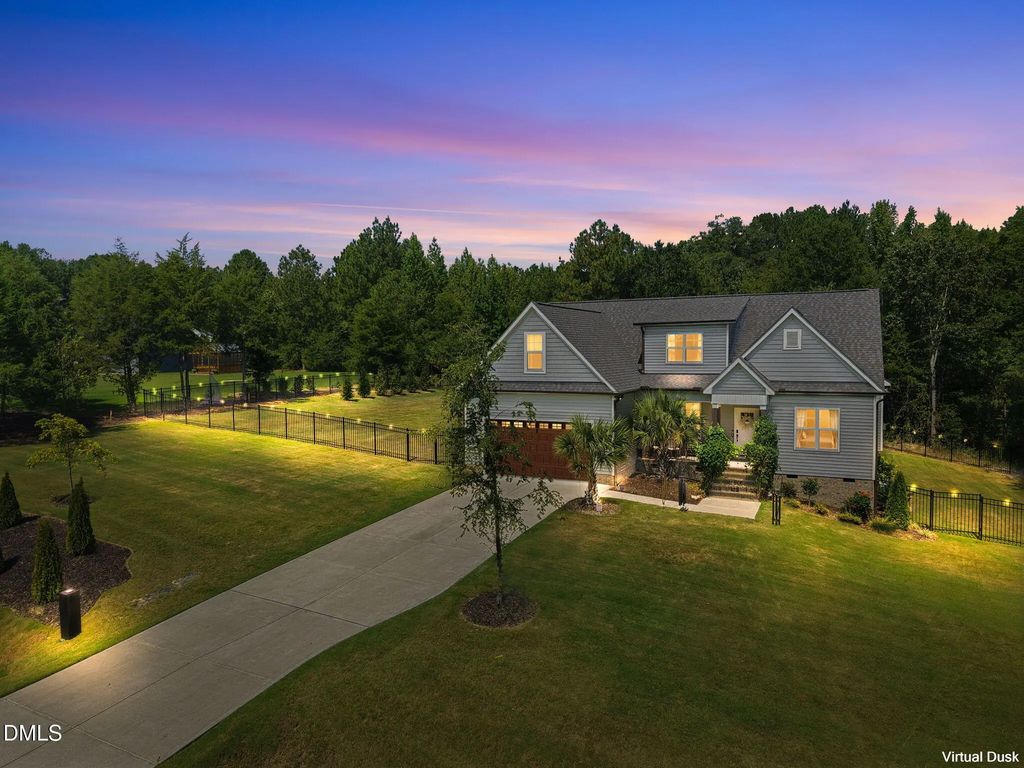 65 Vino Trail, Franklinton