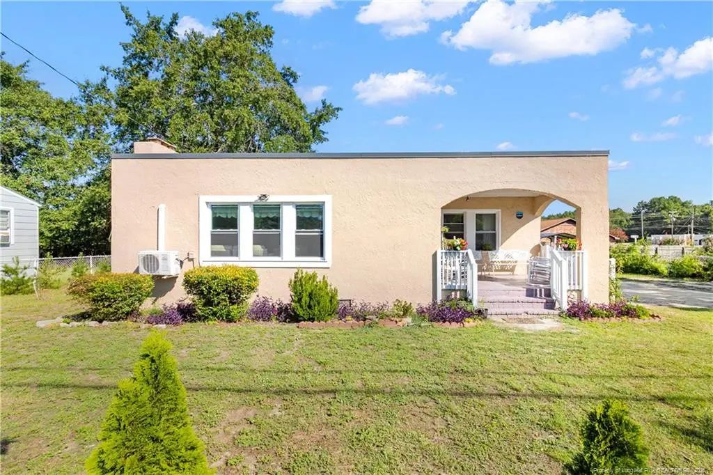 102 Scarborough Street, Spring Lake