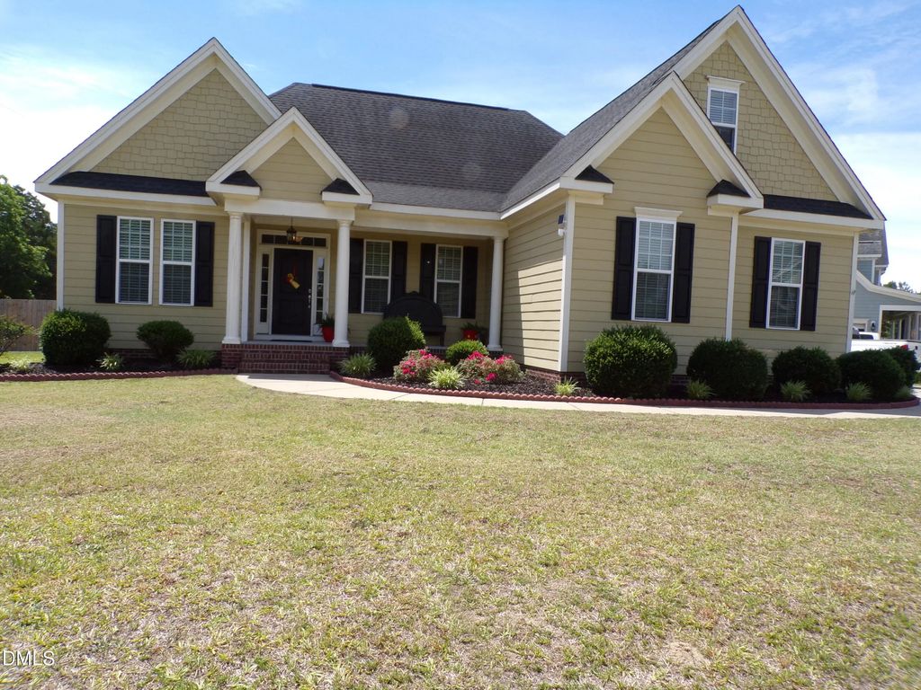 8201 Plum Bush Court, Willow Springs