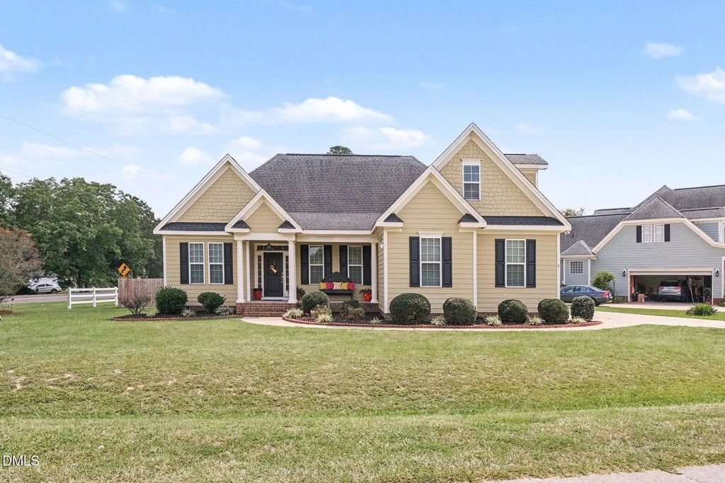 8201 Plum Bush Court, Willow Springs