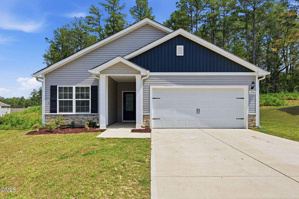 210 New Villas Street, Angier