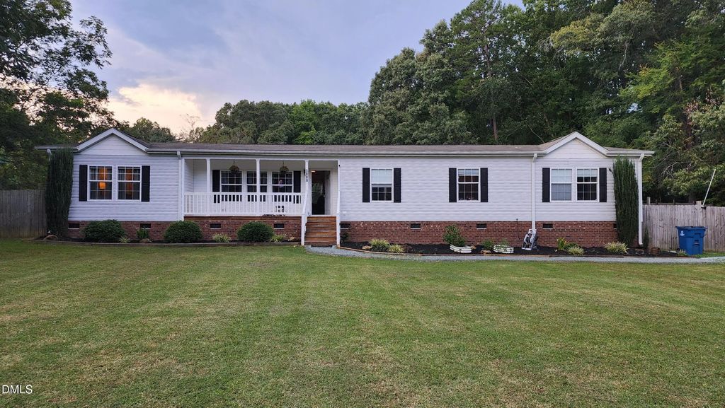 3888 Meriwether Lane, Haw River