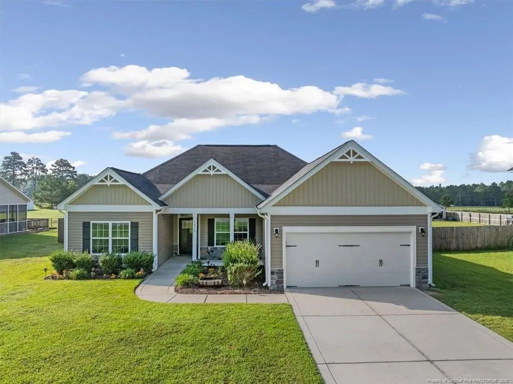 5076 Phillipi Church Road, Raeford