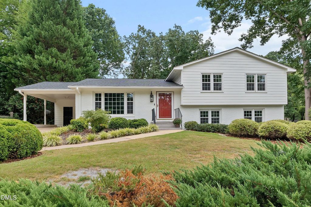 602 Se Maynard Road, Cary