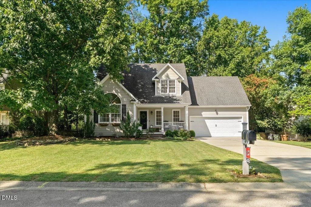205 High Maple Court, Holly Springs