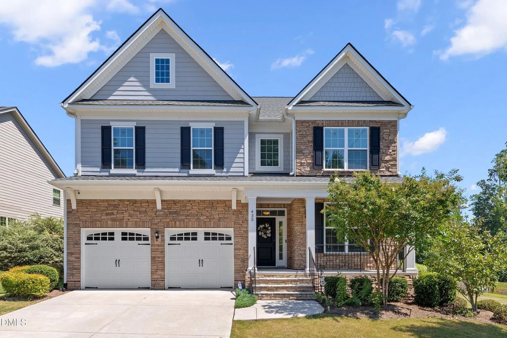435 Gartrell Way, Cary