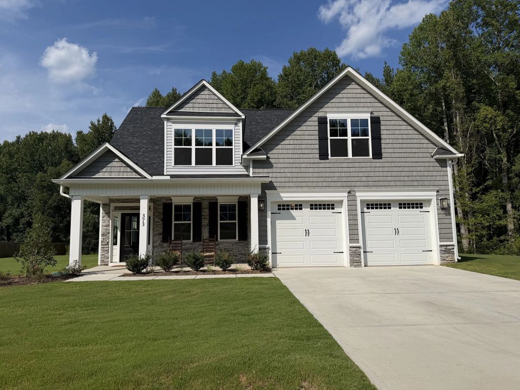 373 Abingdon Farms Drive, Selma