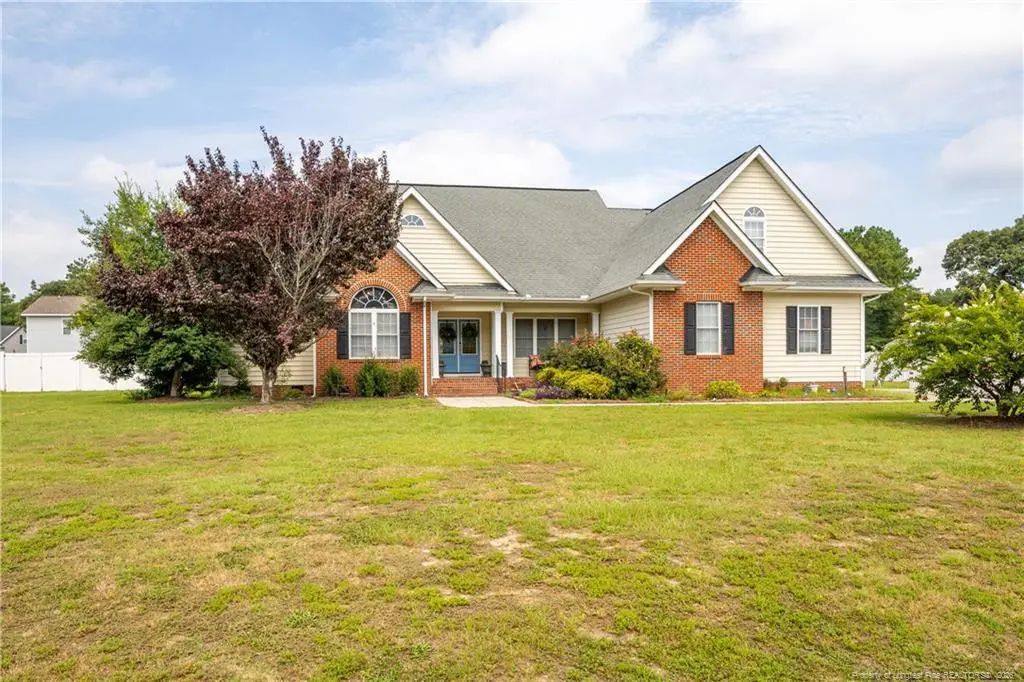 165 Pinecroft Drive, Dunn