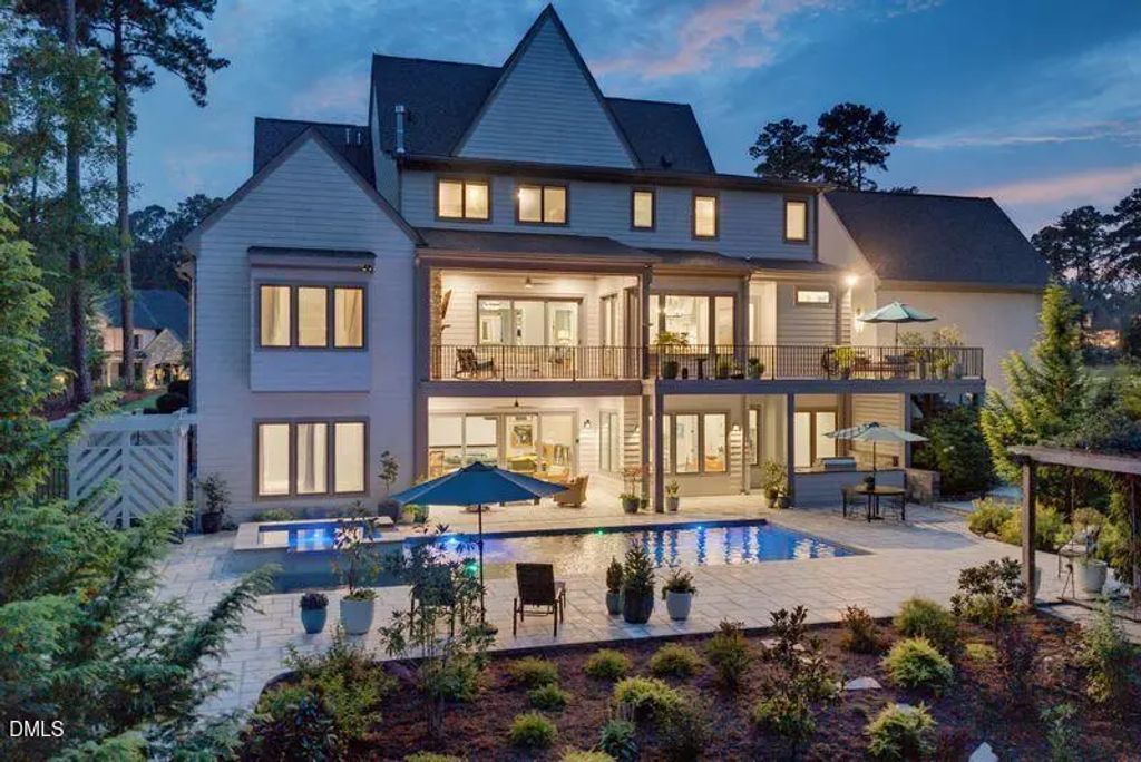 1521 Grand Willow Way, Raleigh