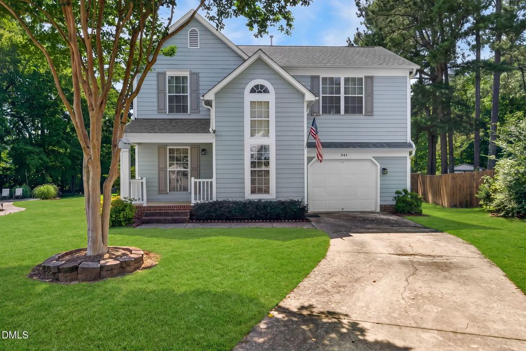 341 Stone Hedge Court, Holly Springs