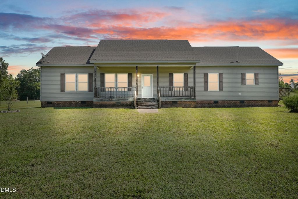 5684 Rock Bottom Road, Oxford