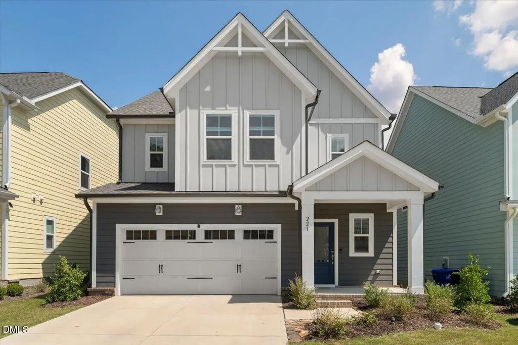 221 Beacon Drive, Pittsboro
