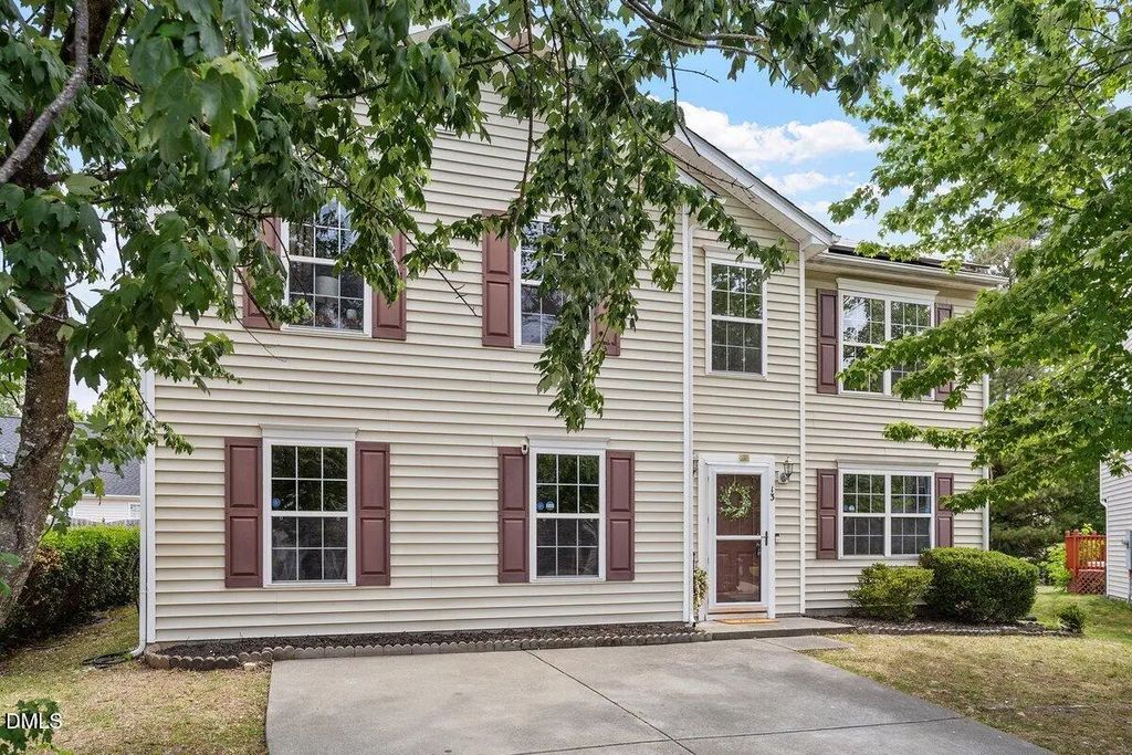 13 Intrepid Court, Durham