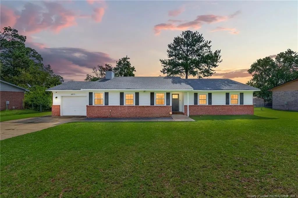 6853 Ferncreek Place, Fayetteville