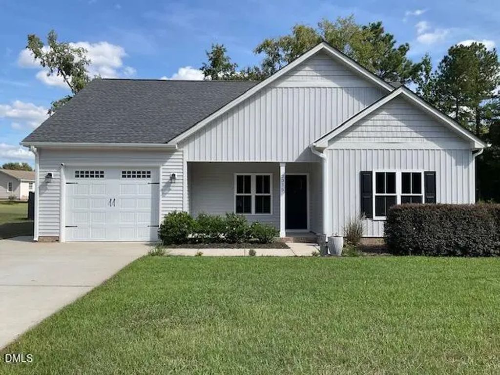 2375 Nc-96, Four Oaks