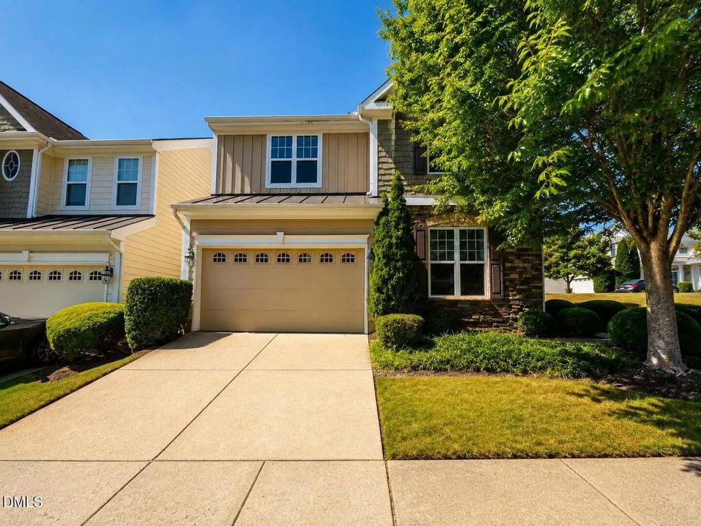 1429 Kirkwood Hill Way, Wake Forest