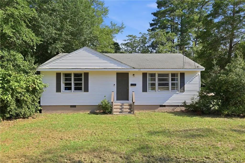 121 Post Avenue, Fayetteville