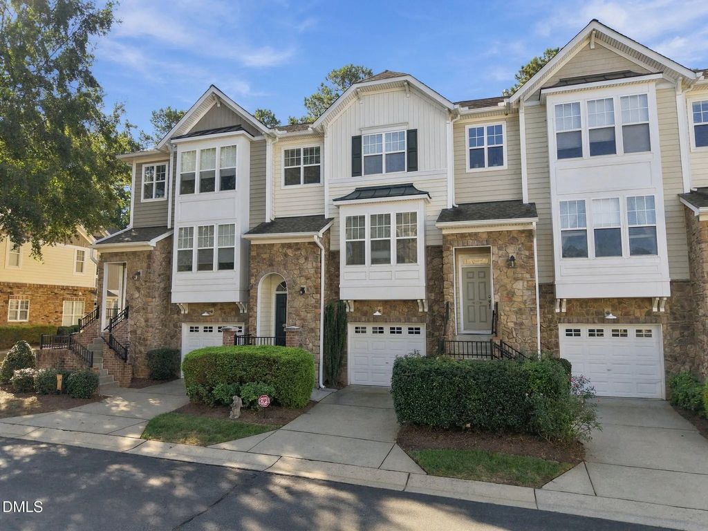 5011 Lady Of The Lake Drive, Raleigh