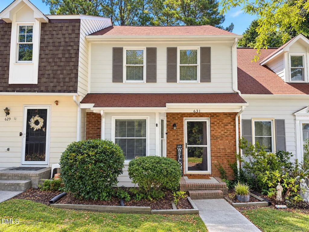 631 Middleton Avenue, Cary