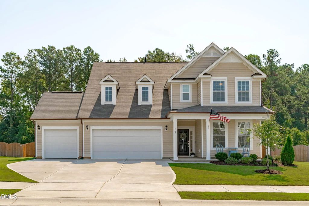 269 Hay Field Drive, Lillington