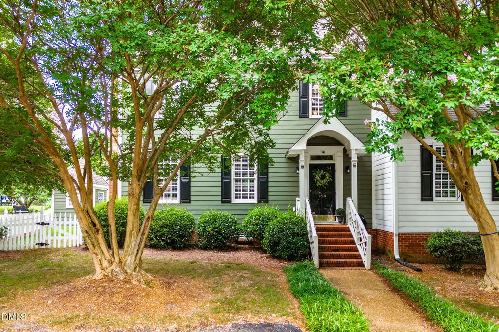 1801 Carrington Drive, Raleigh