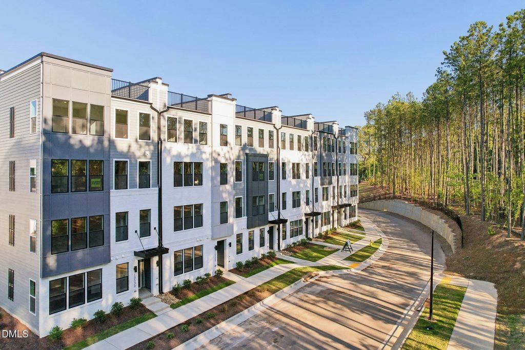 10562 Bailey Branch Drive 101, Raleigh