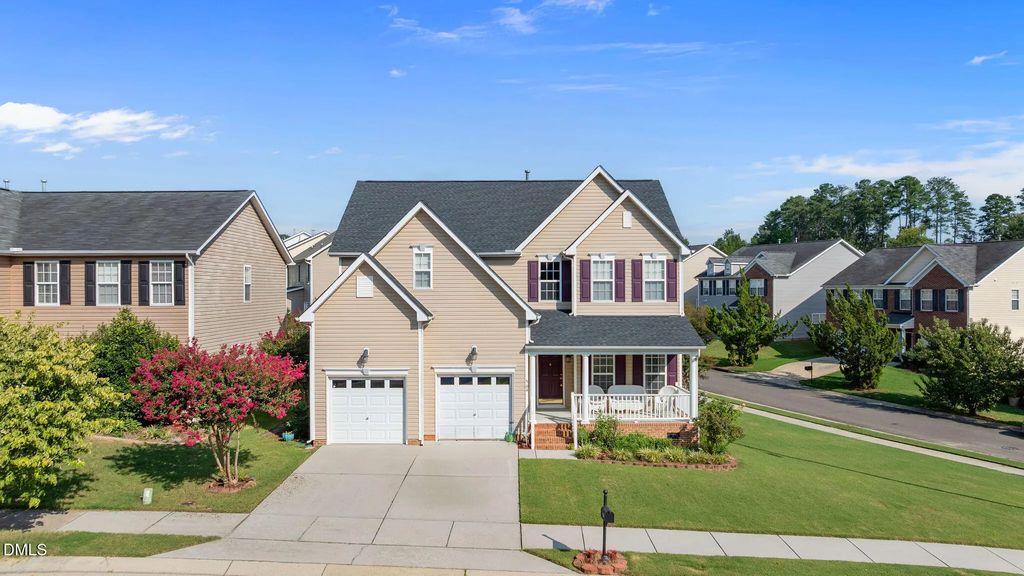 504 Thistlegate Trail, Raleigh