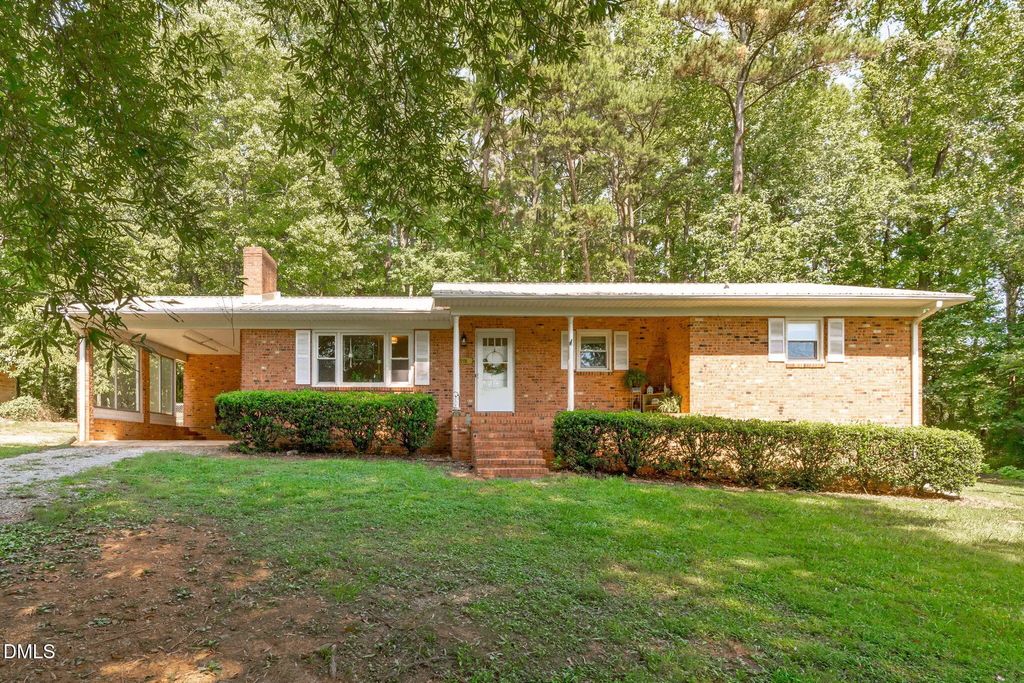 978 Elmer Keck Road, Pittsboro