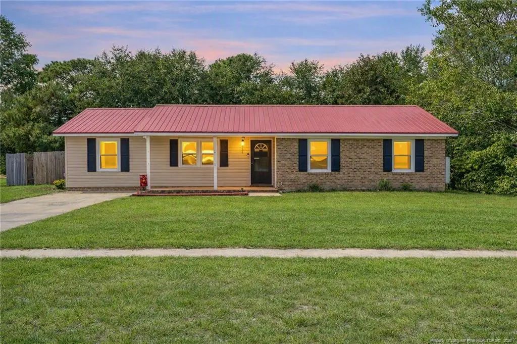 6106 Lexington Drive, Hope Mills