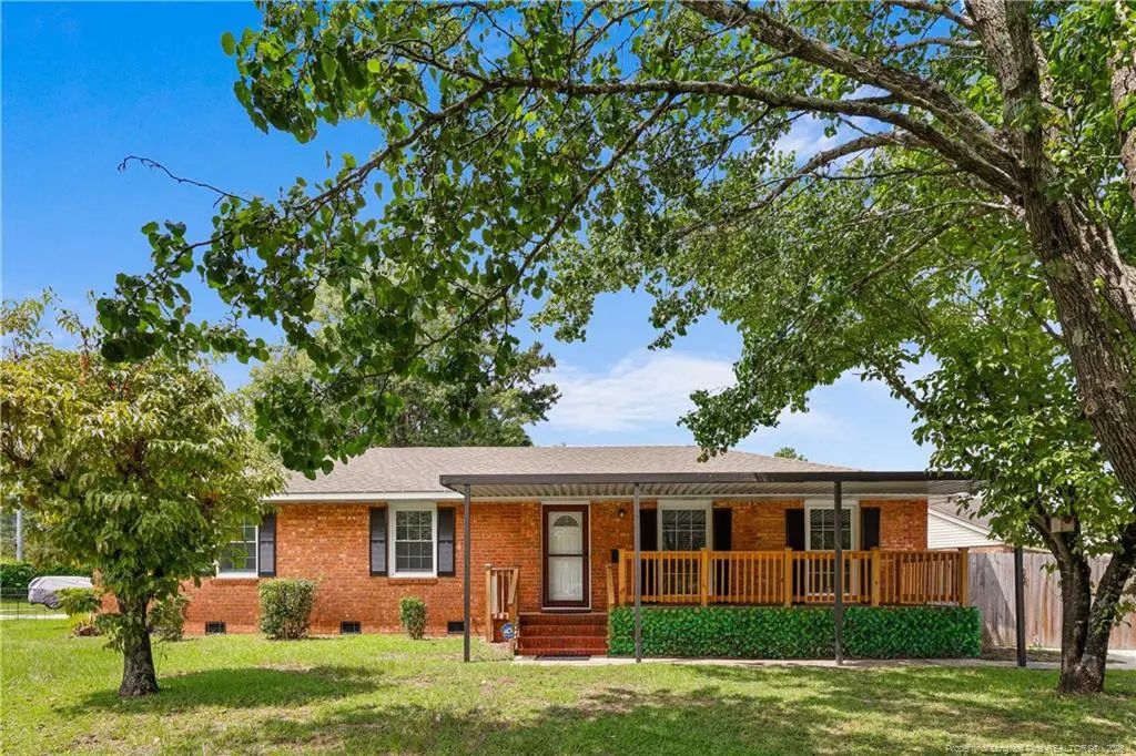 5101 Chesapeake Road, Fayetteville