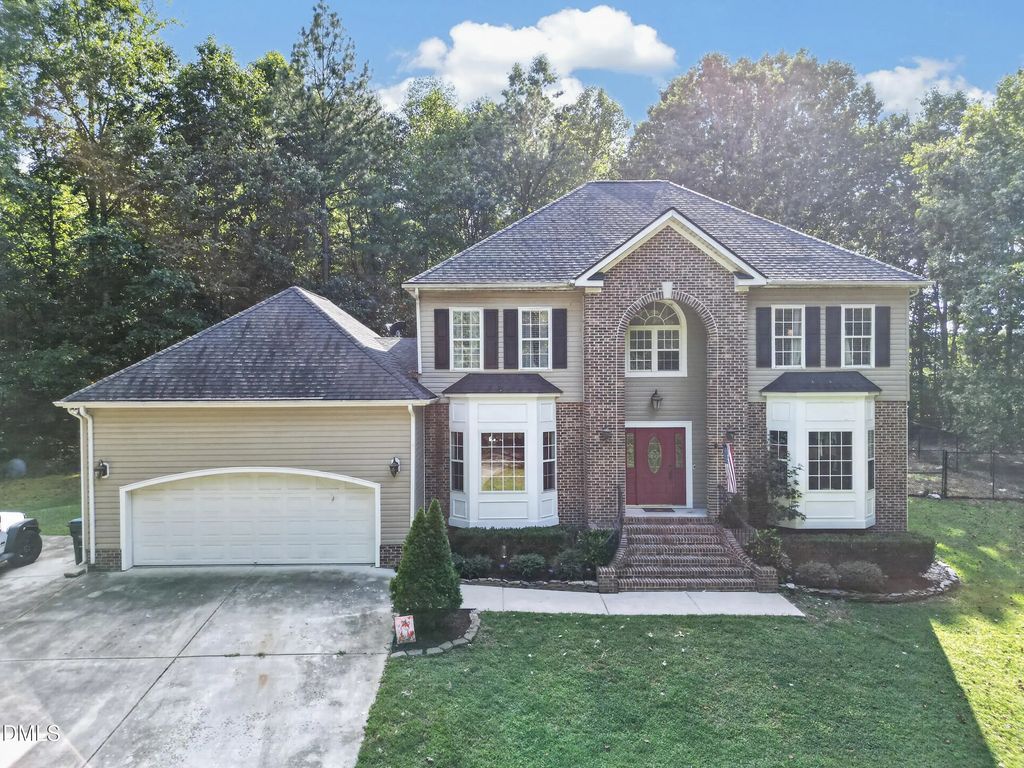 110 Kingfisher Way, Louisburg