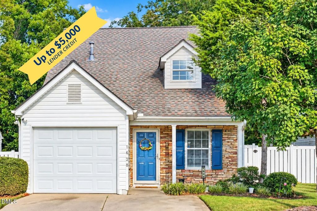 1628 Beacon Village Drive, Raleigh