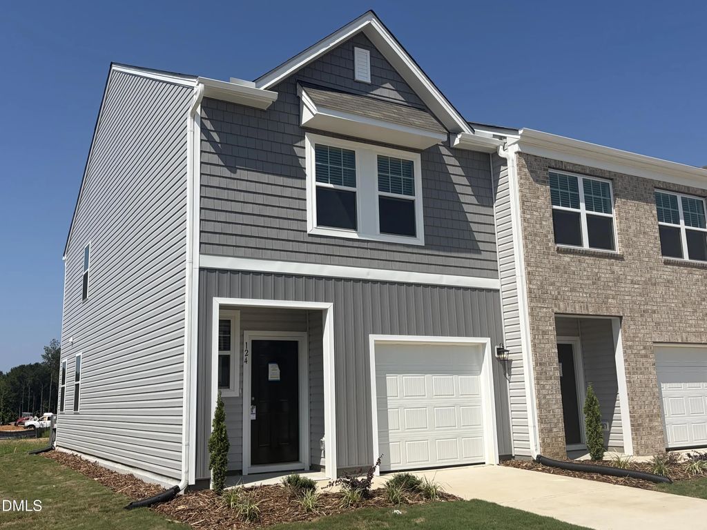 124 S Meyers Court, Clayton