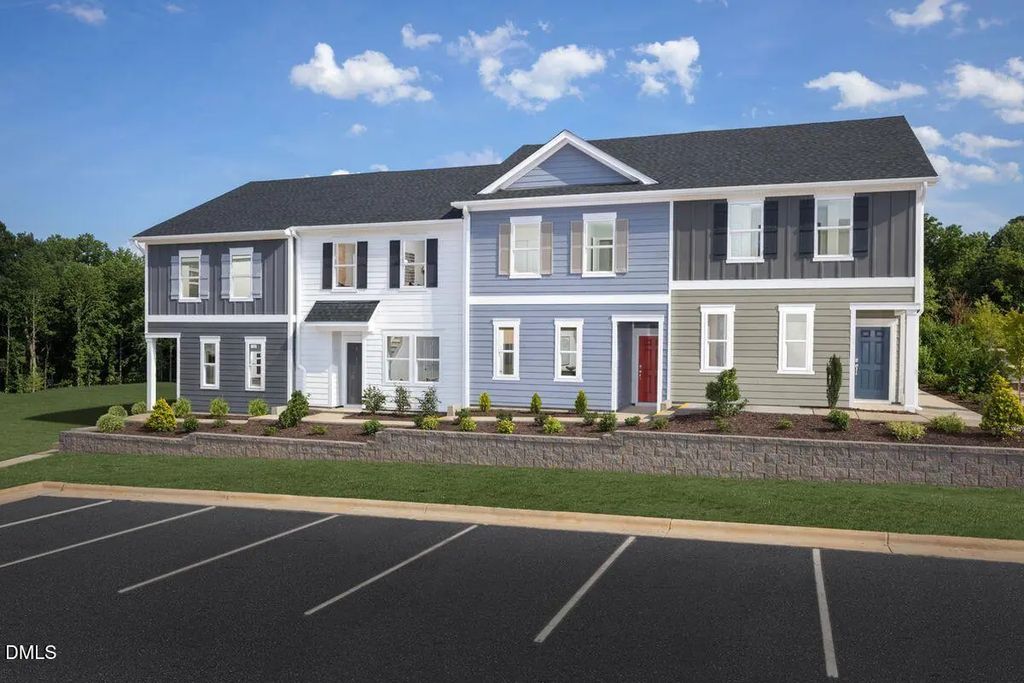 724 Sao Miguel Lane, Raleigh