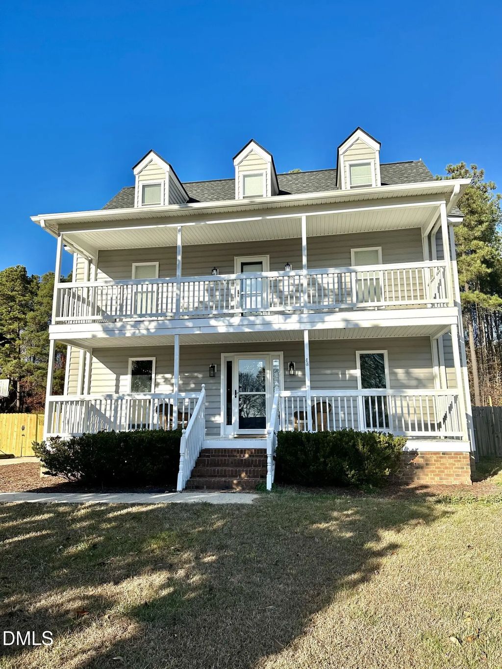 2037 Queen Charlotte Place, Raleigh