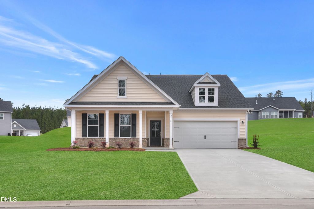 202 King Tucks Way, Four Oaks