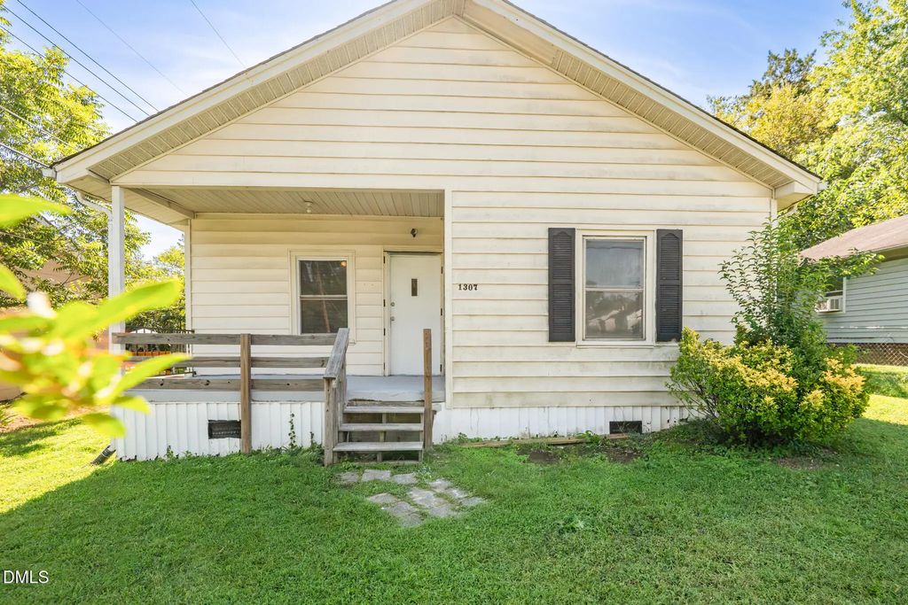 1307 Stonewall Street, Burlington
