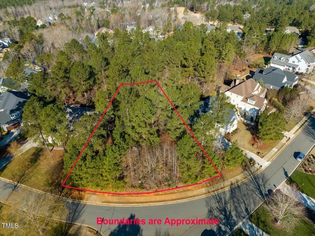12 Cabin Creek, Pittsboro