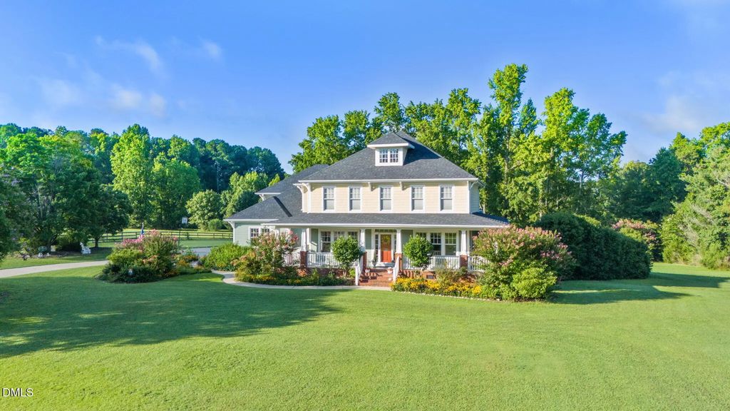 285 Wheeler Drive, Angier