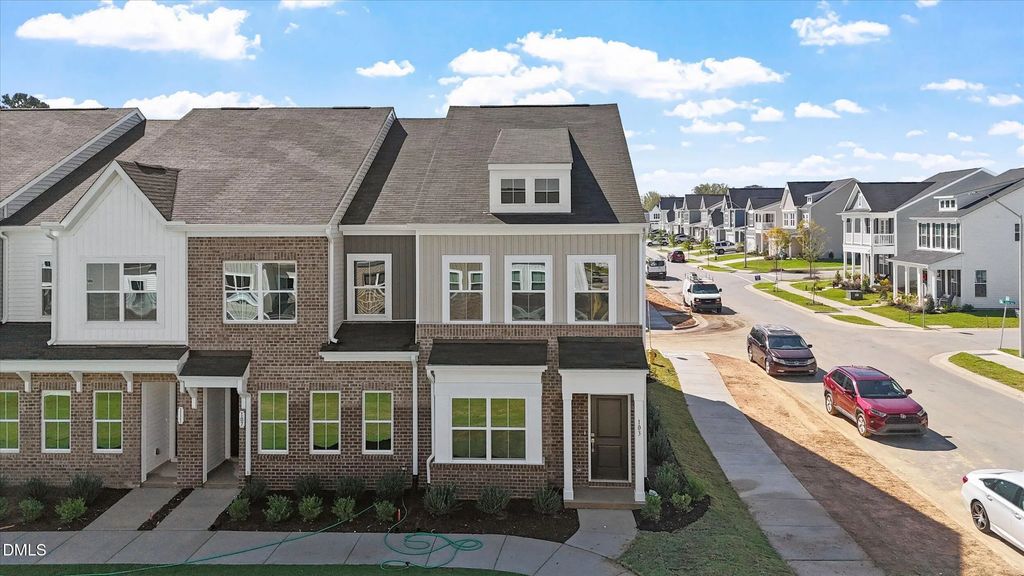 103 Wood Aster Way 303, Garner