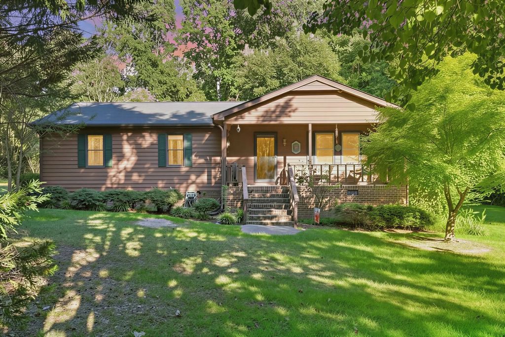3320 Nc 242 Highway, Benson