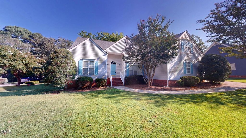 4308 Hawksong Place, Cary