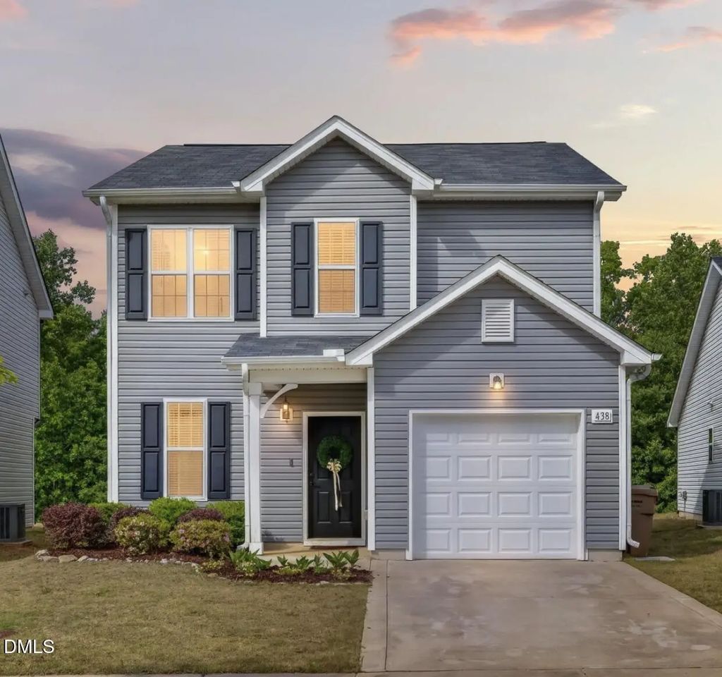 438 Crawford Parkway, Clayton