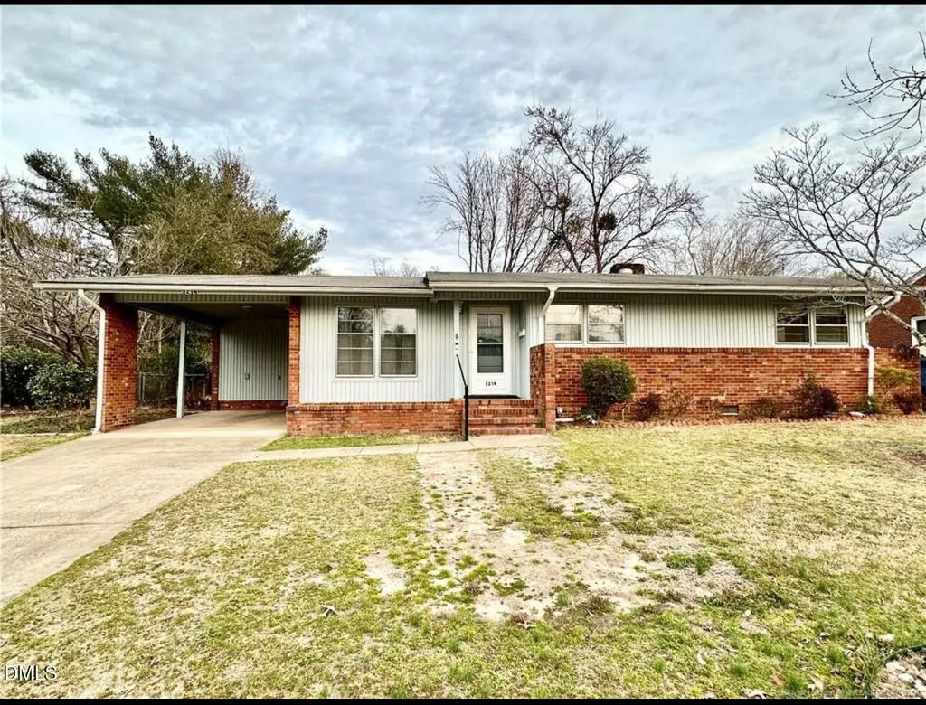 5214 Rodwell Road, Fayetteville