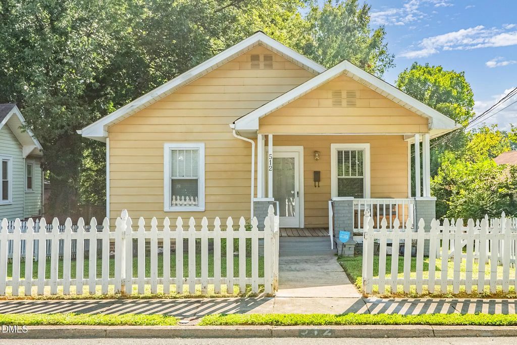 512 Atwater Street, Burlington