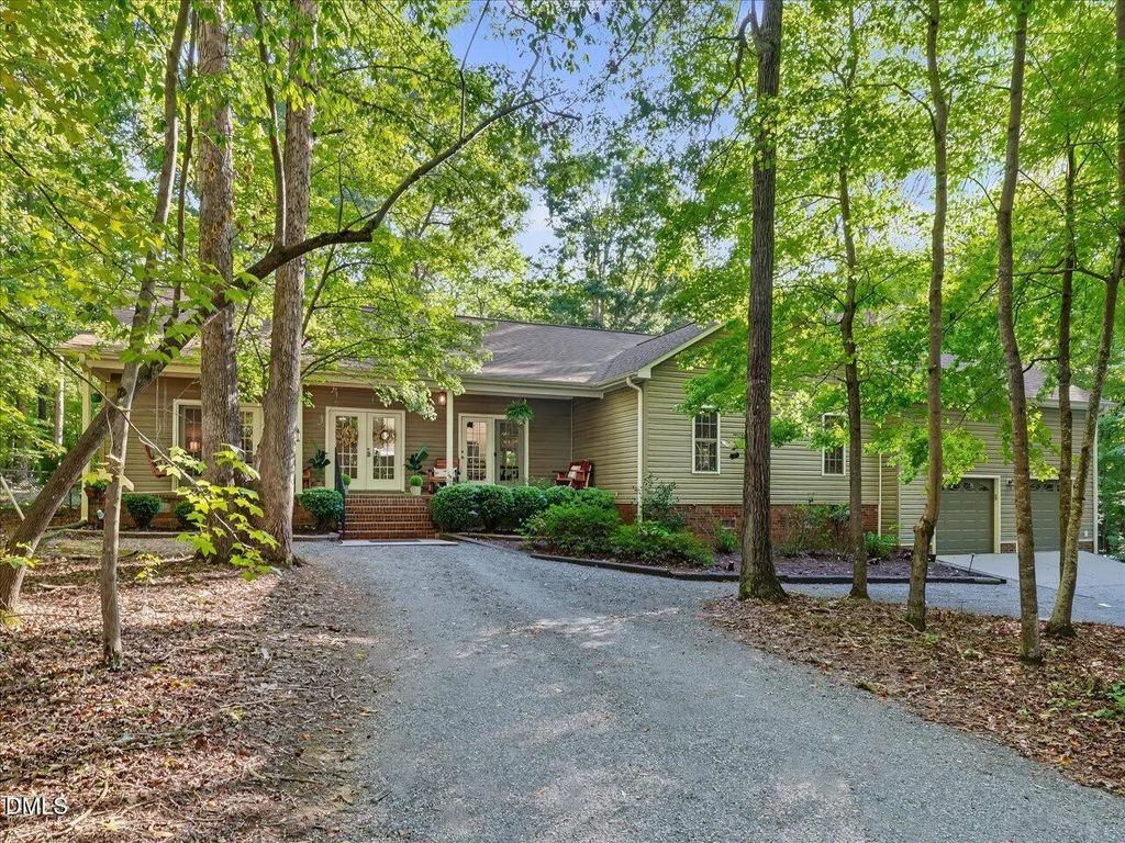 4628 Harmony Lane, Efland