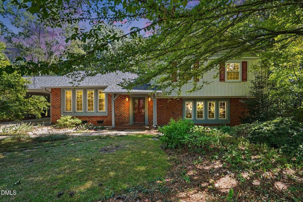 1608 Su John Road, Raleigh